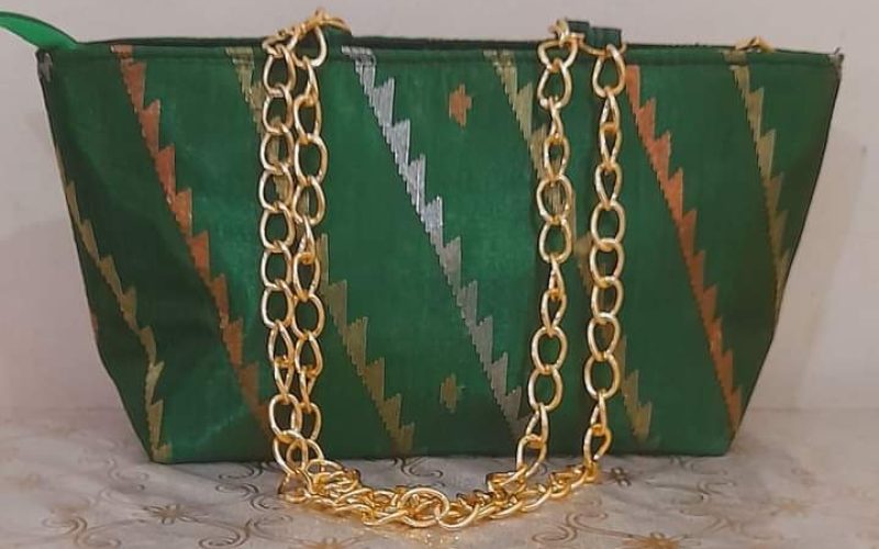 The Beauty of Organic Cotton Ladies Handbags and Handcrafted Treasures